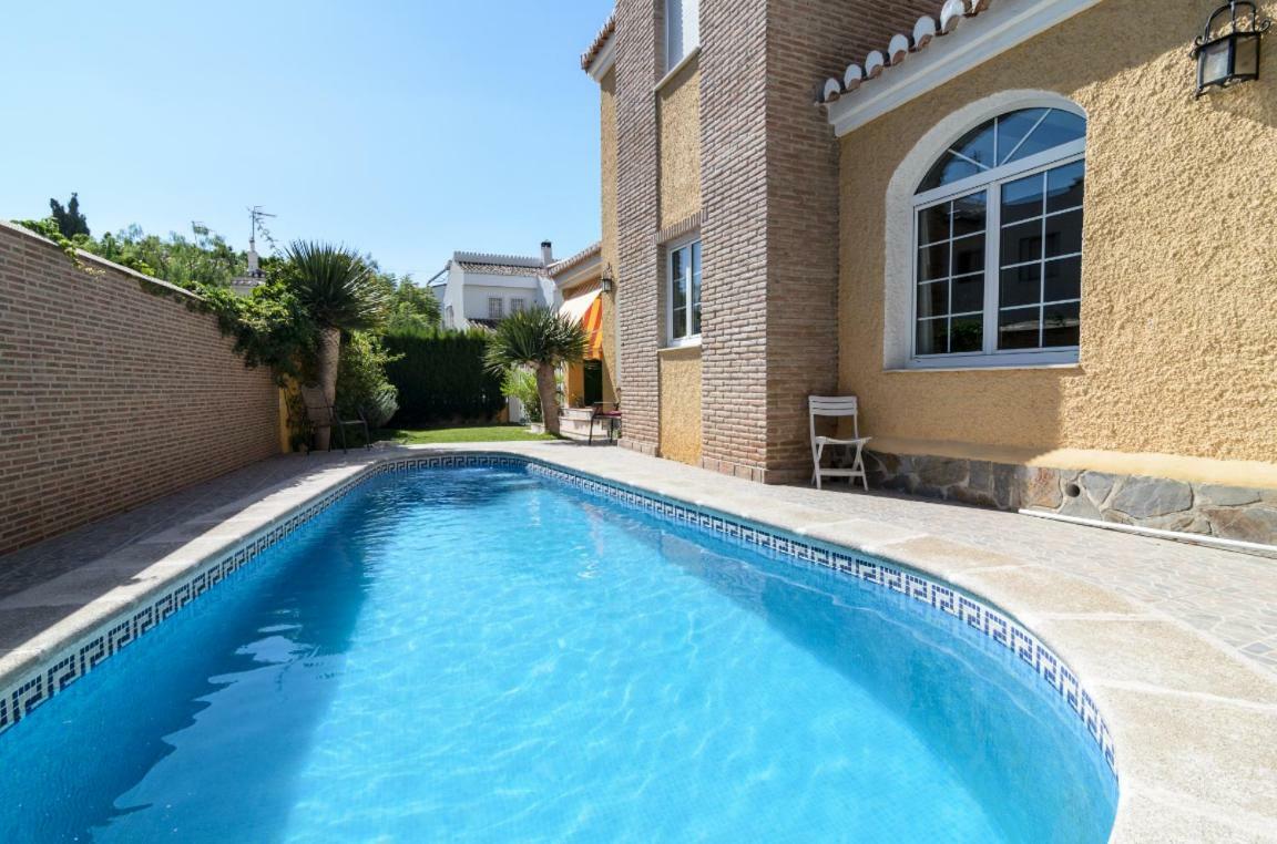 Habitaciones en Casa Céntrica con piscina Almuñécar Exterior foto