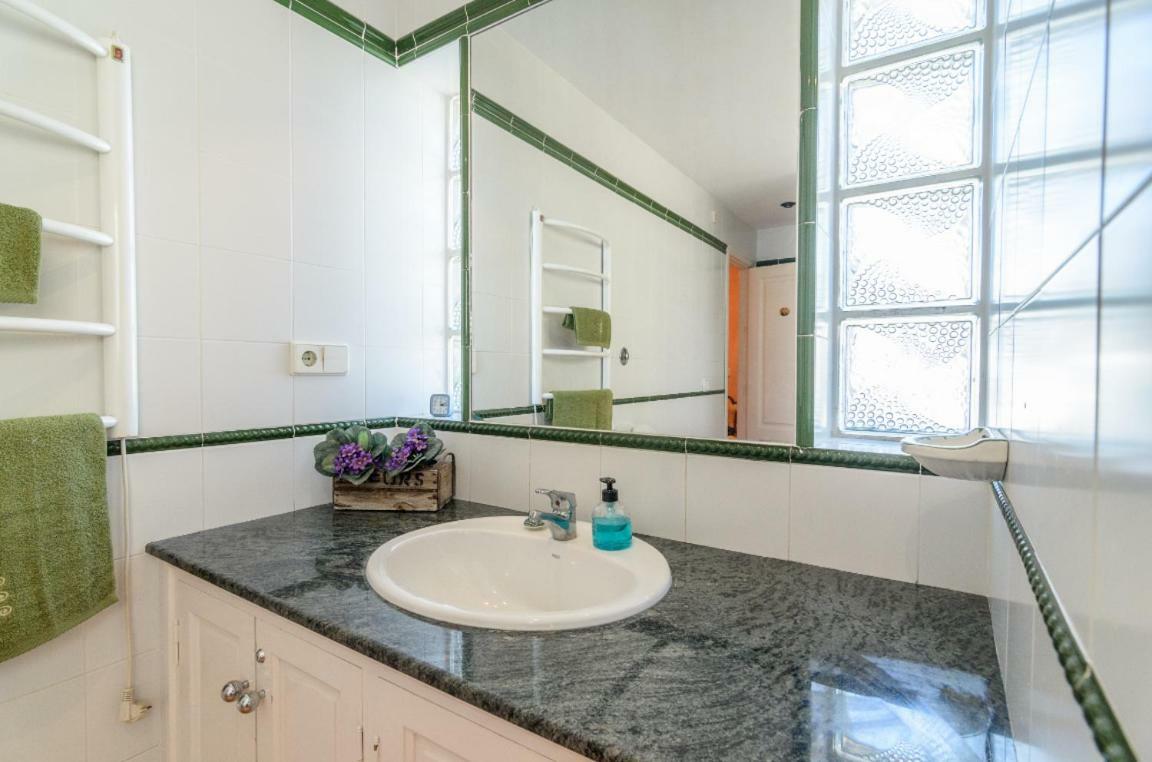 Habitaciones en Casa Céntrica con piscina Almuñécar Exterior foto