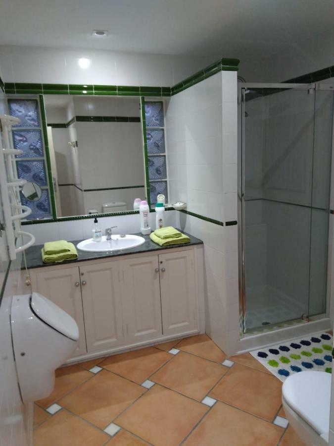 Habitaciones en Casa Céntrica con piscina Almuñécar Exterior foto